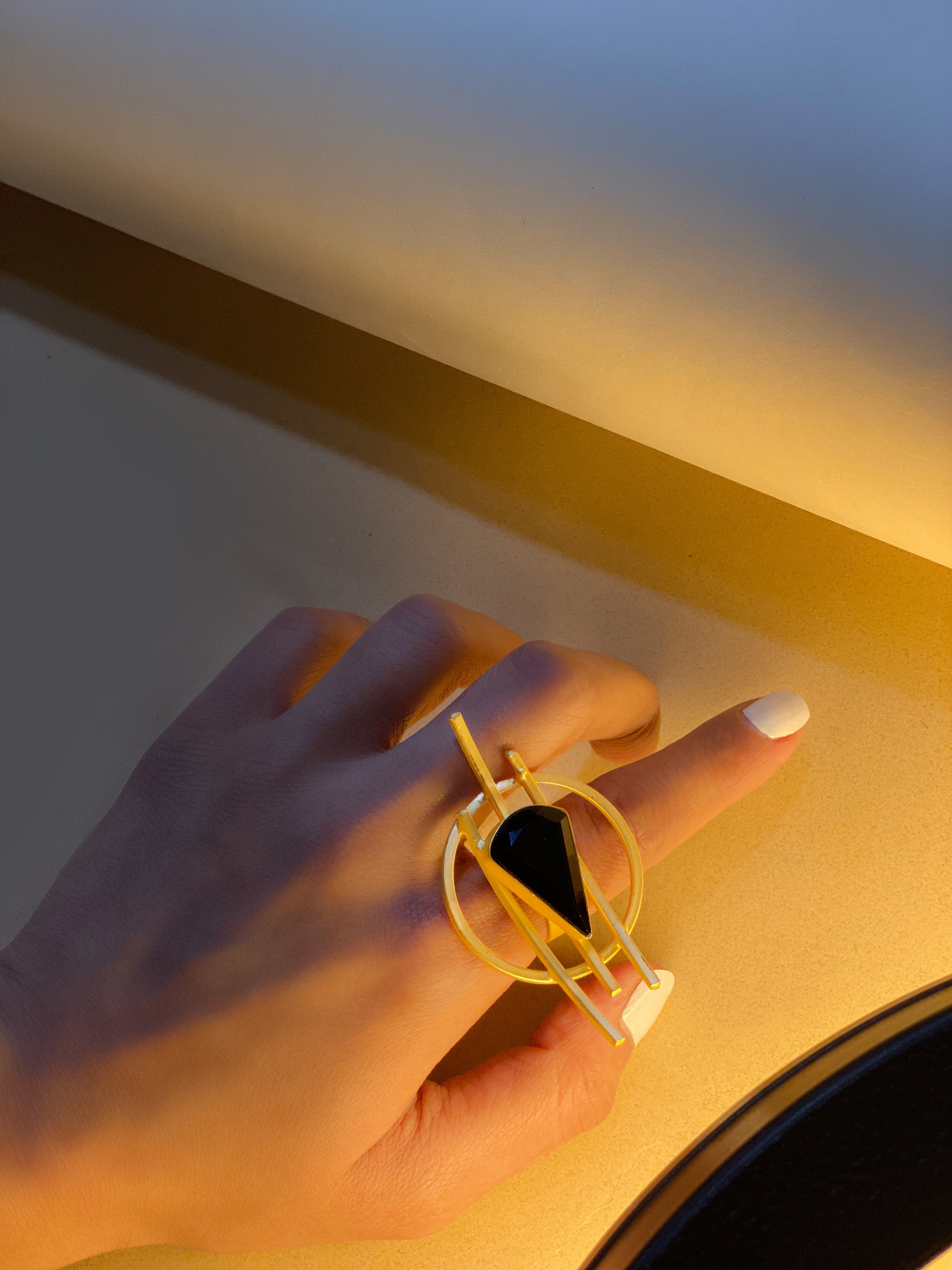 Ariana Ring