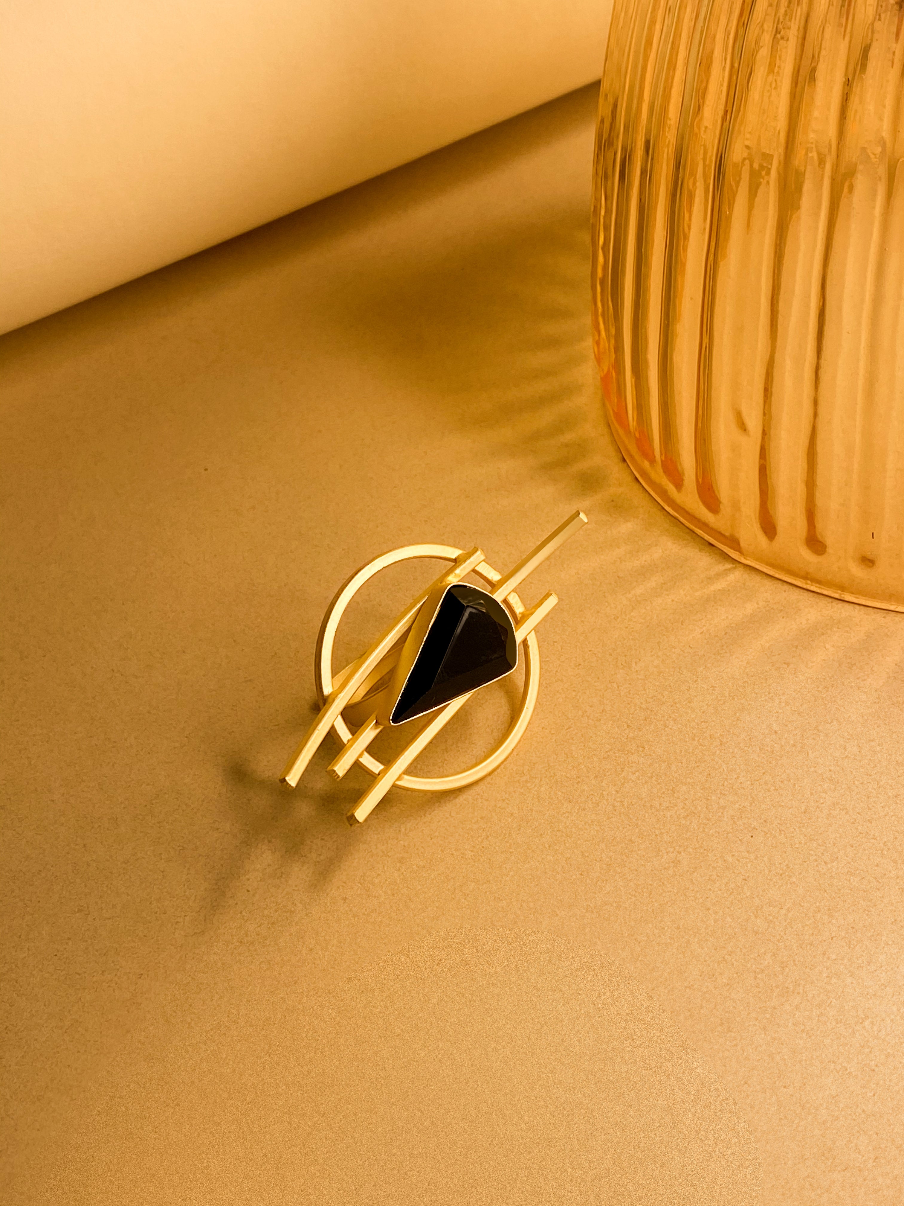 Ariana Ring