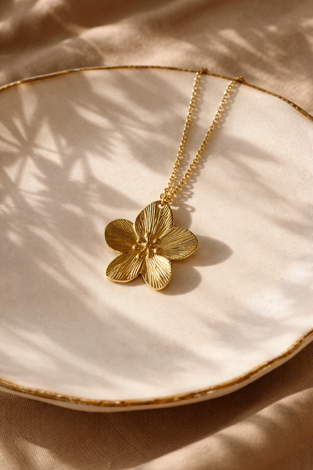 Dalia Necklace