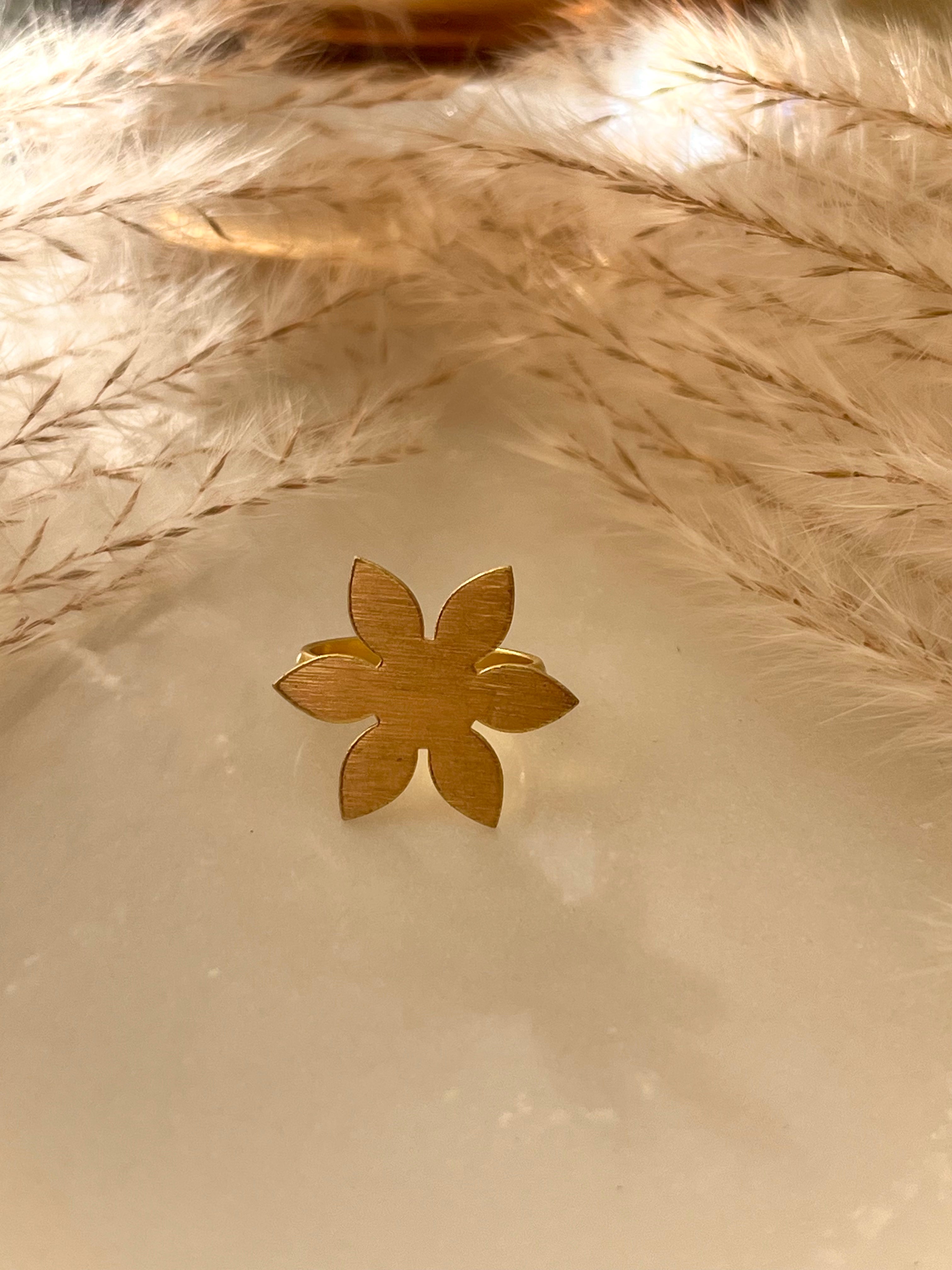 Blossom Ring