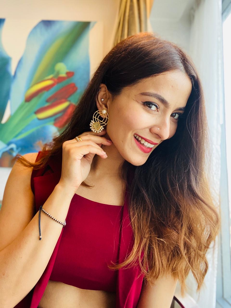 Gul Earrings
