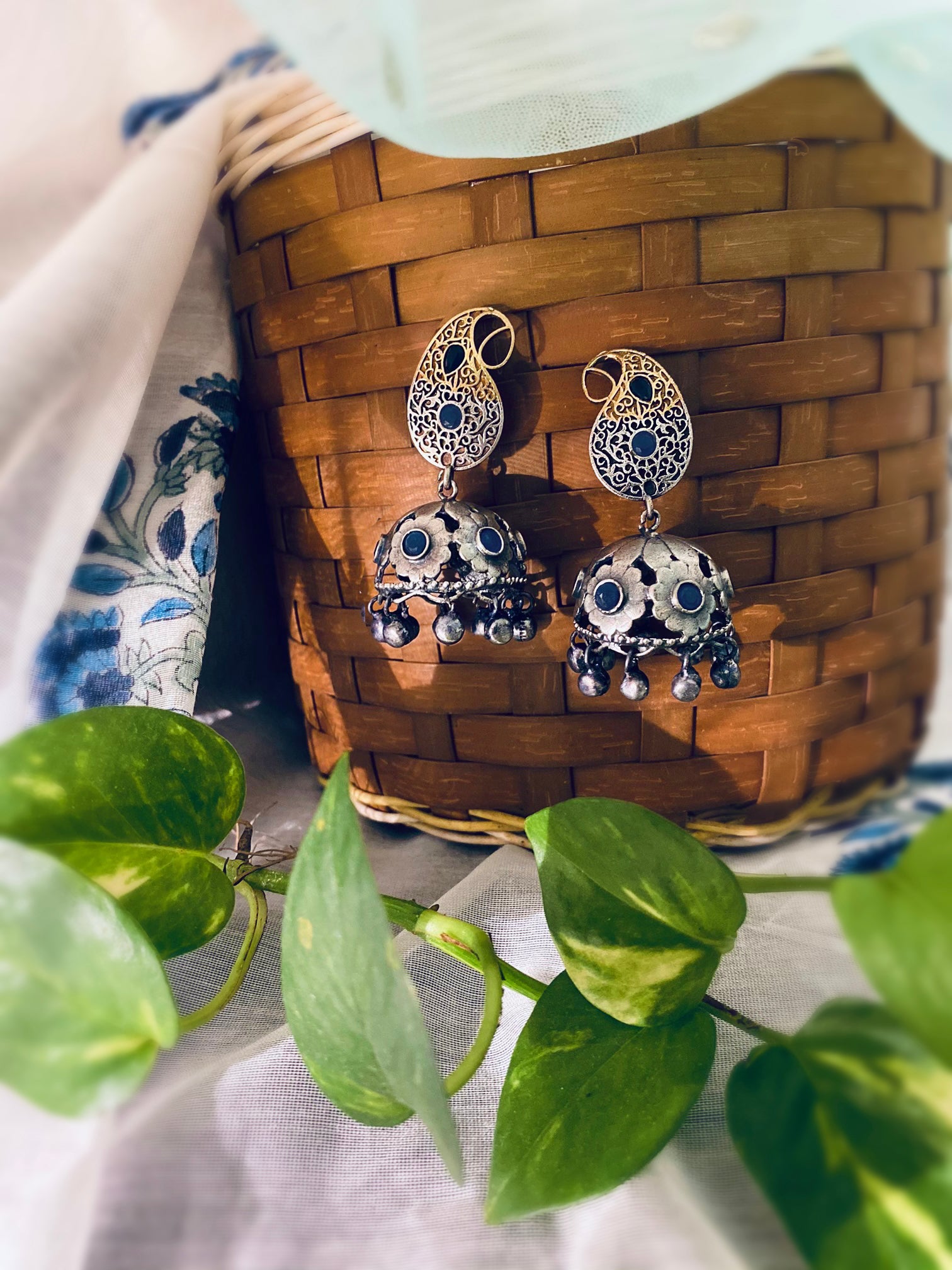Nyra Earrings