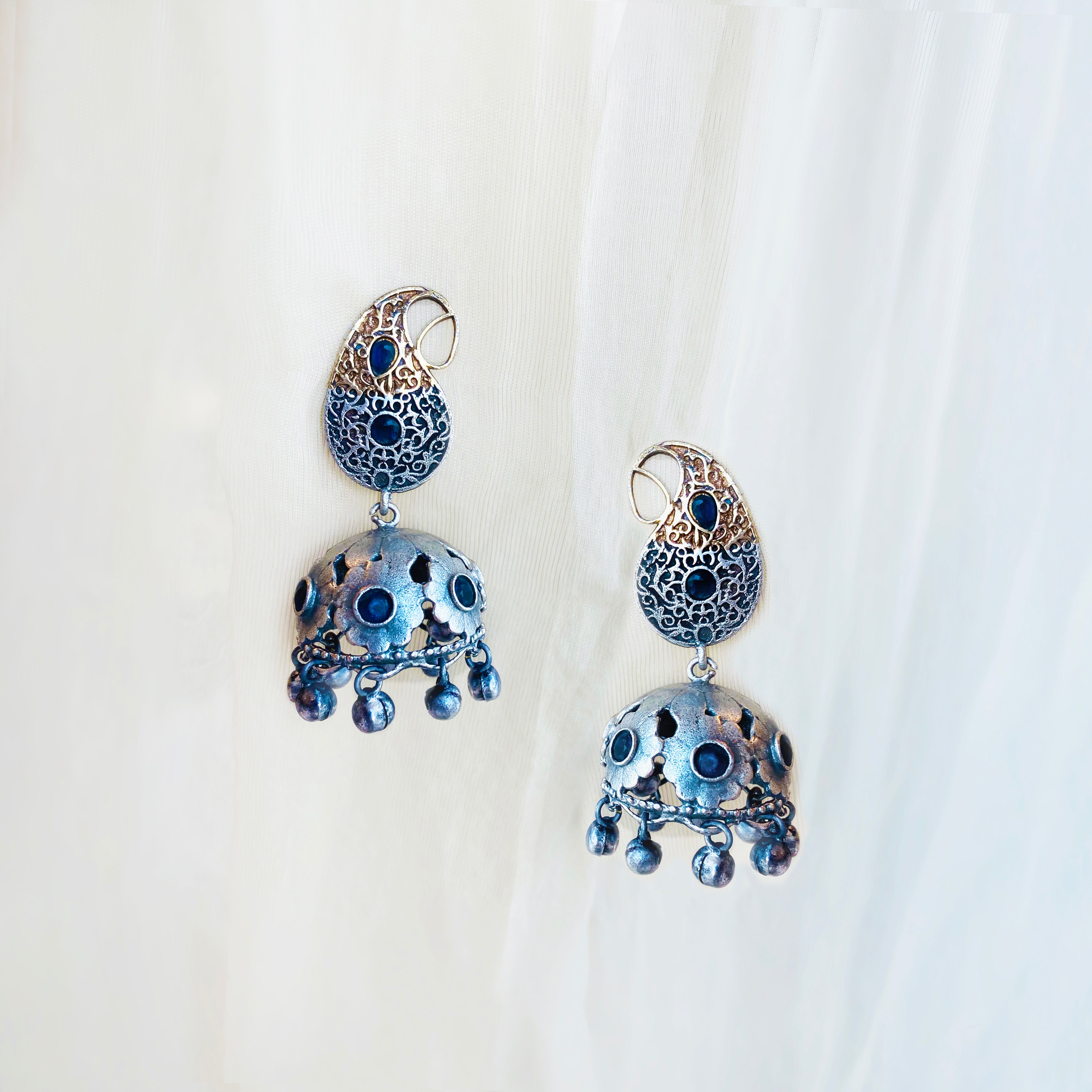 Nyra Earrings