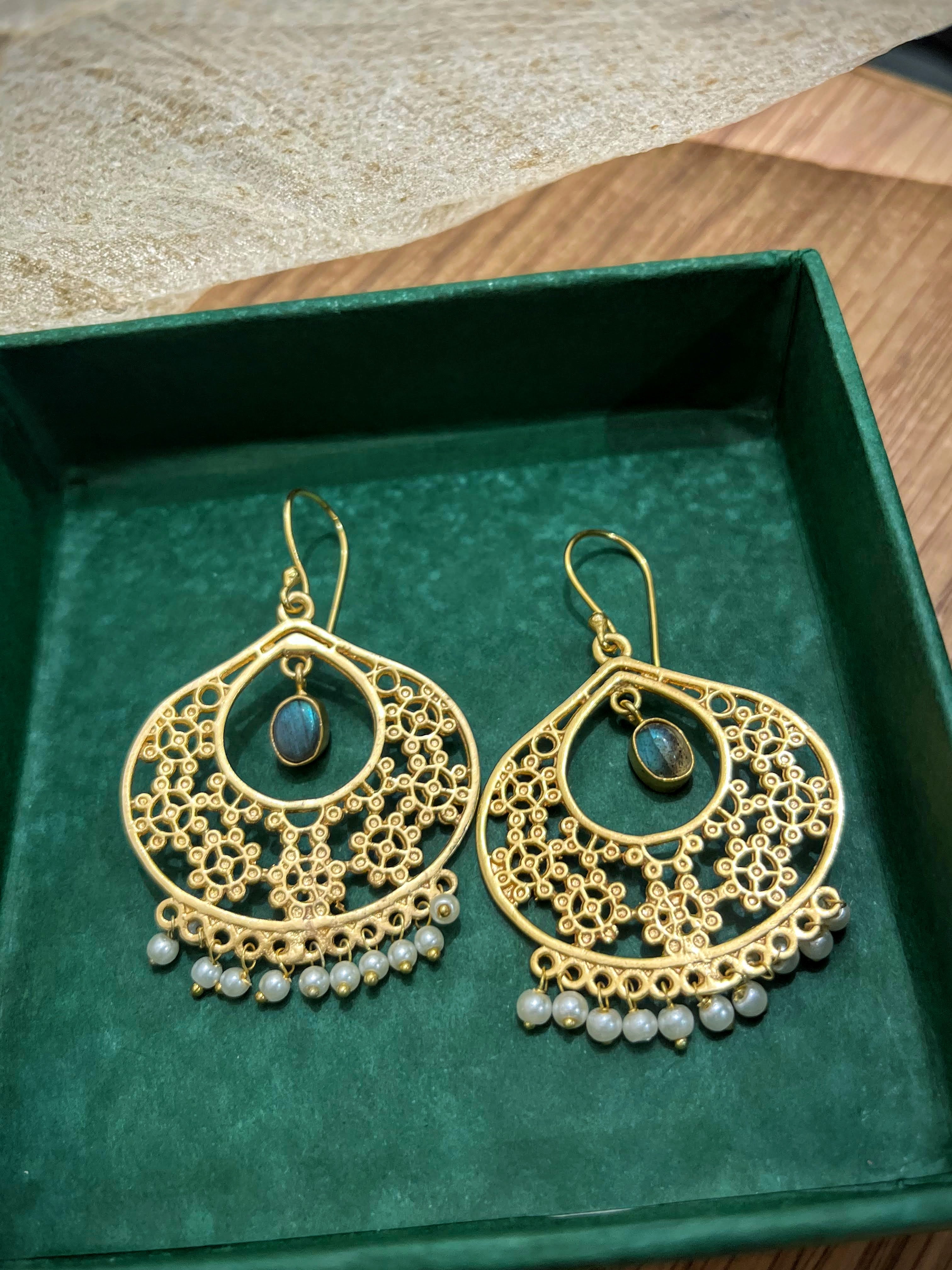 Inarah Earrings