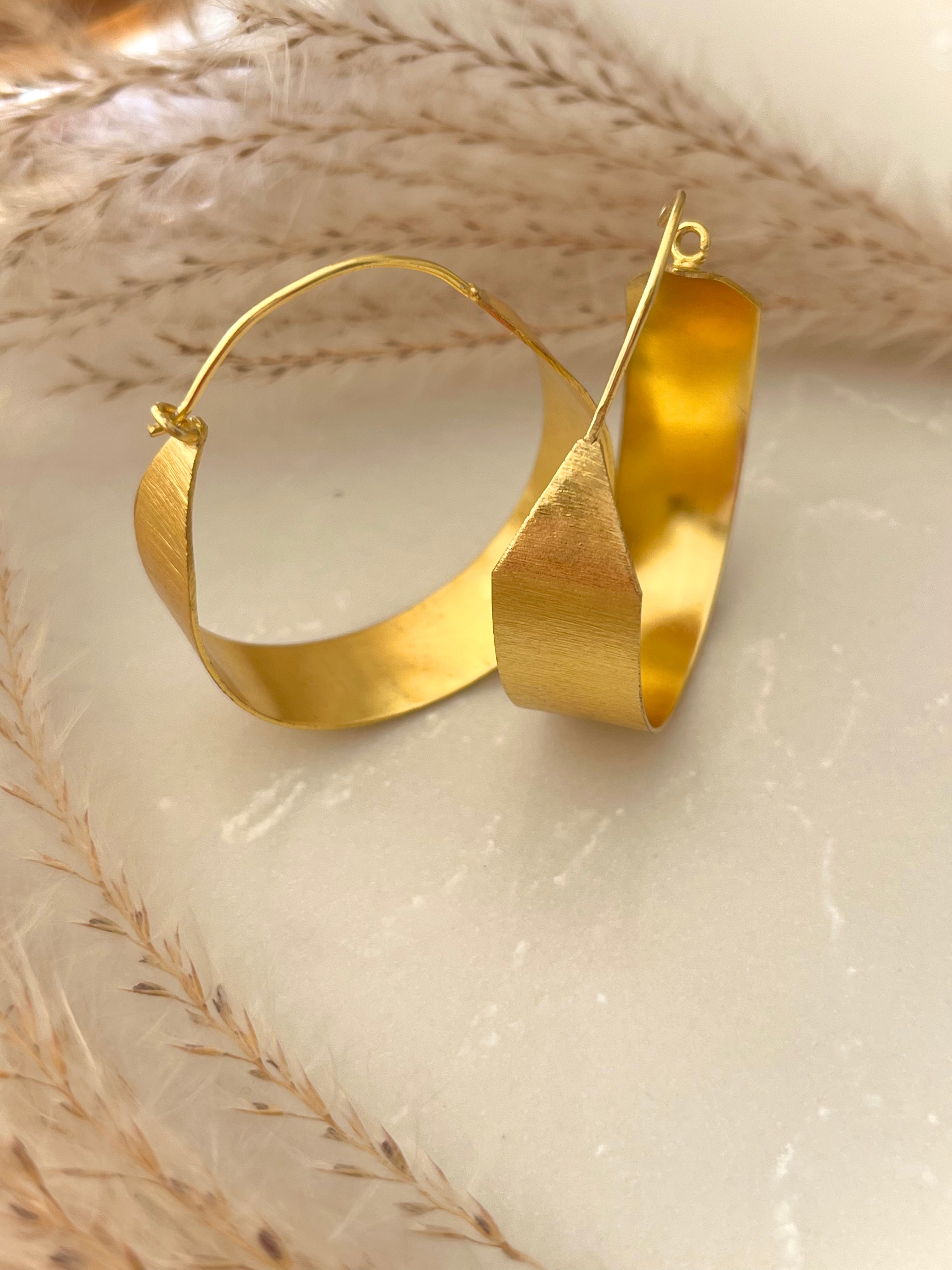 Scottie Earrings